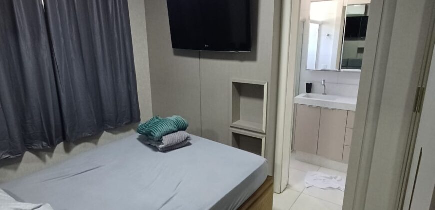 apartamento mobiliado em localização privilegiada em tabuleiro das oliveiras só 4 mil a locação