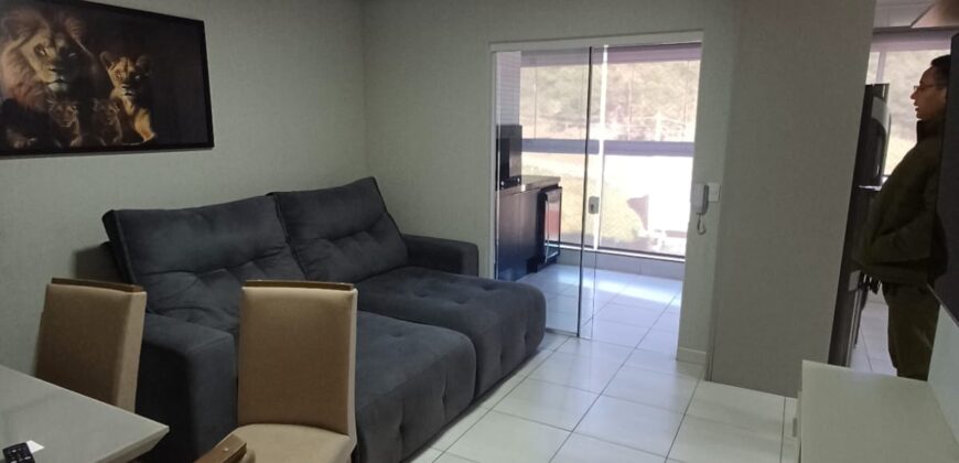 apartamento mobiliado em localização privilegiada em tabuleiro das oliveiras só 4 mil a locação