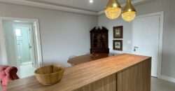 apartamento de alto padrão mobiliado no centro da meia praia só 5 mil