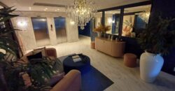 lindo apartamento mobiliado com 2 dormitórios sendo uma suíte só 4mil o pacote