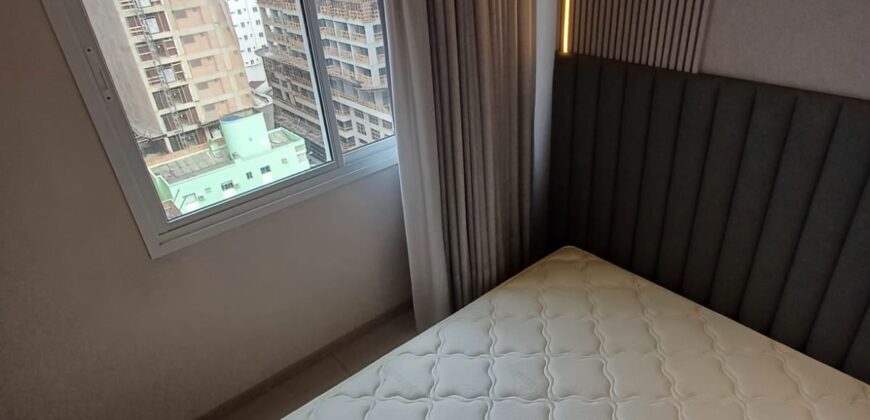 lindo apartamento mobiliado com 2 dormitórios sendo uma suíte só 4mil o pacote